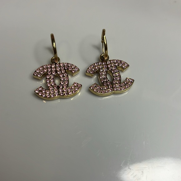 CHANEL 2002 SPRING CRUISE PINK EARRINGS - Picture 2 of 8